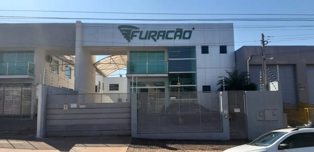 Furacão Distribuidora e SEG Automotive construindo confiança com qualidade e parceria 3