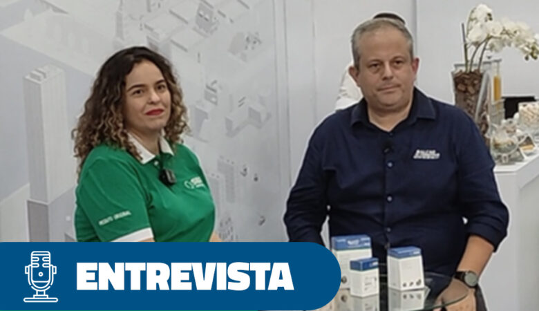 Ana Flavia Bicalho-Diretora-Aftermarket-SEG Automotive-Silvio Rocha-Jornalista-Balcão Automotivo